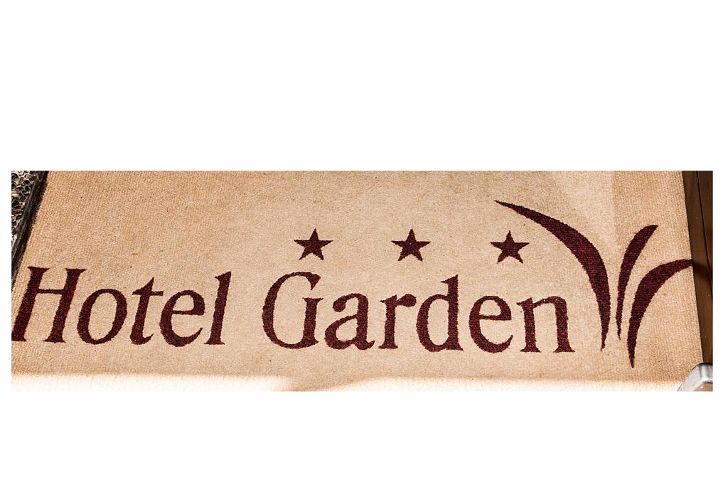 Hotel Garden Лімоне-суль-Гарда Екстер'єр фото